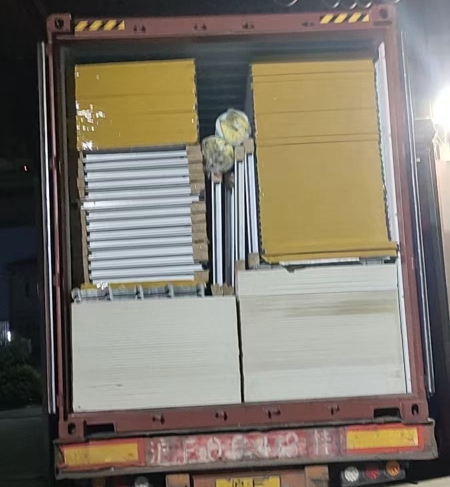 漢良綠建斬獲菲律賓批量訂單，20套快拼箱當(dāng)日簽約發(fā)貨彰顯“中國(guó)智造”速度